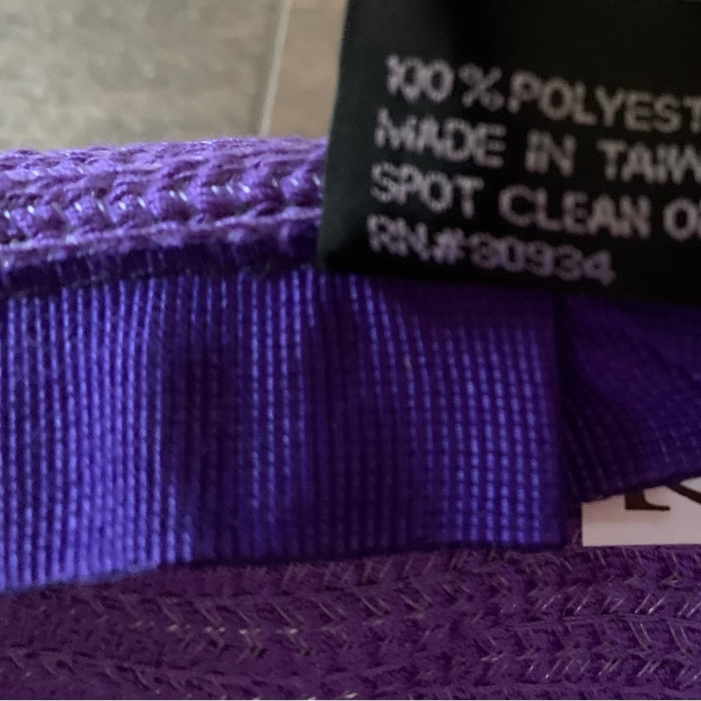 August hat - Picture 6 of 7